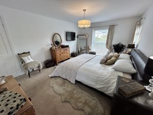 Photo 22- click for photo gallery